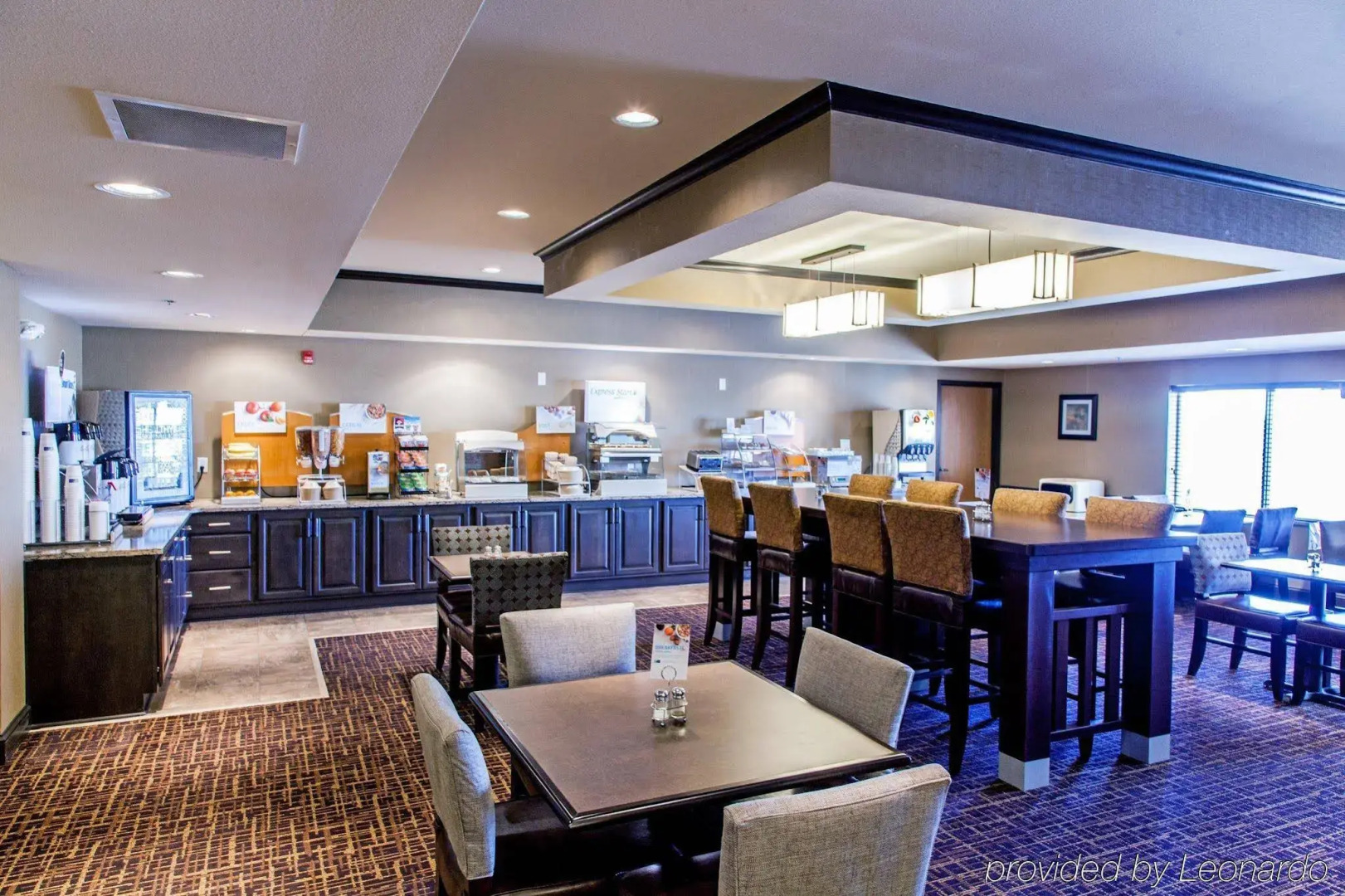Holiday Inn Express & Suites Yankton by IHG