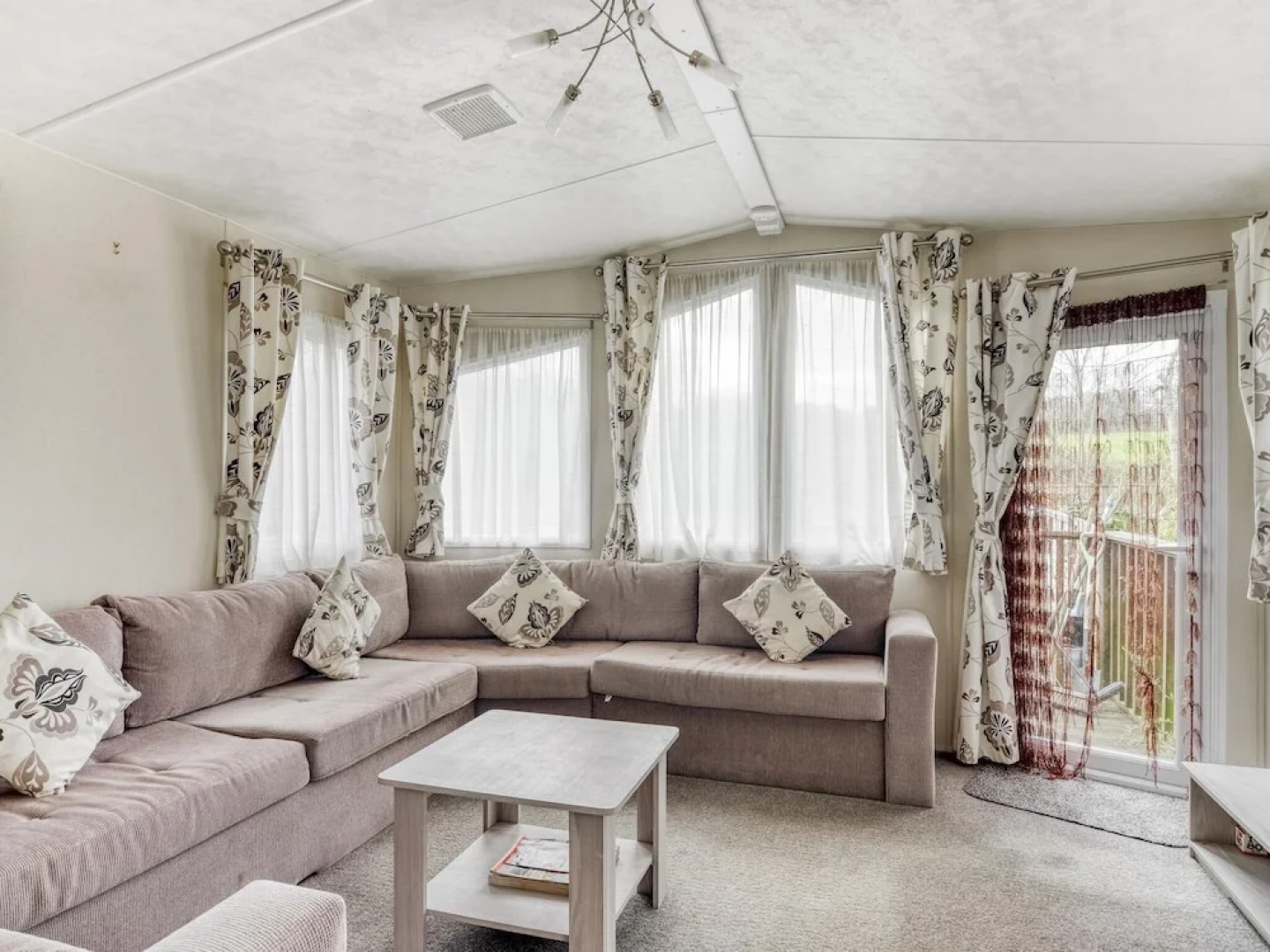 Simplistic Home in Hastings Near Alexandra Park