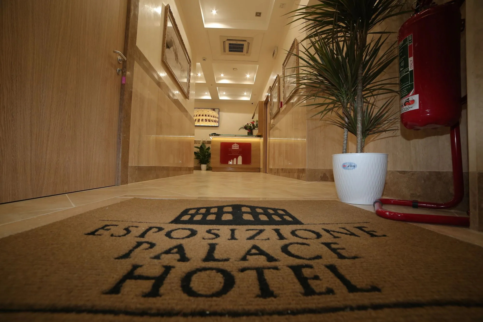 Esposizione Palace Hotel