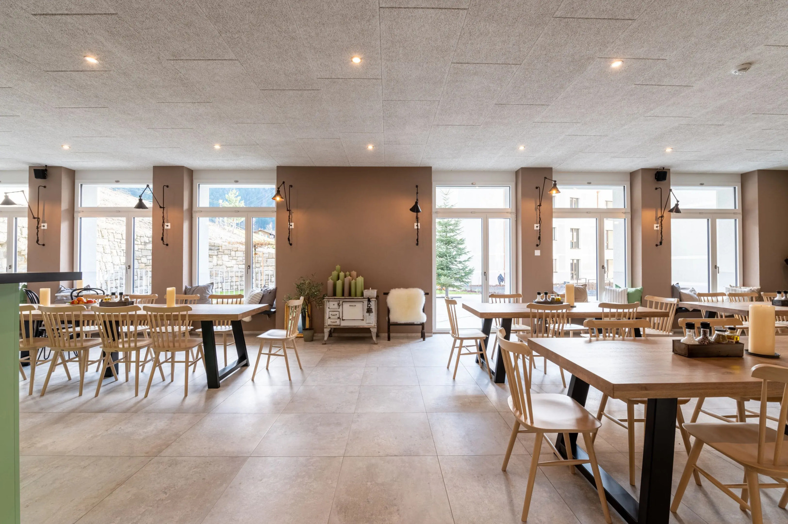 Emma's Hotel - Bed & Breakfast Self Check-in Hotel