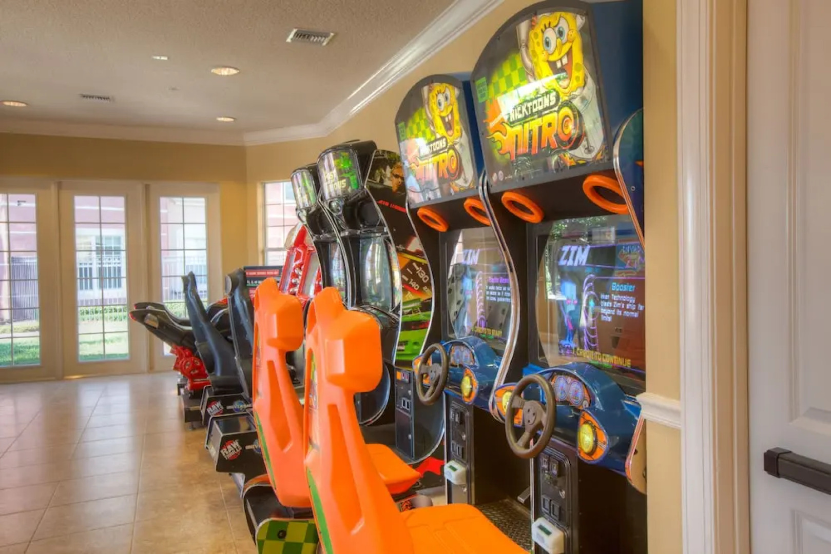 Spacious Vista Cay Condo, Close to Conv. Center