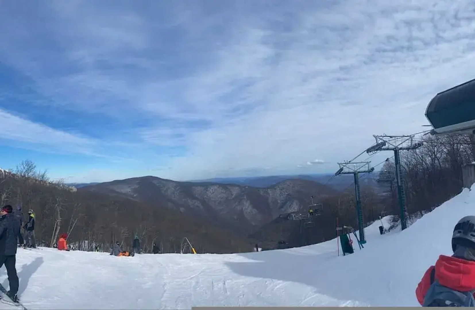 Stoney Creek Cottage Wintergreen w EV Charger