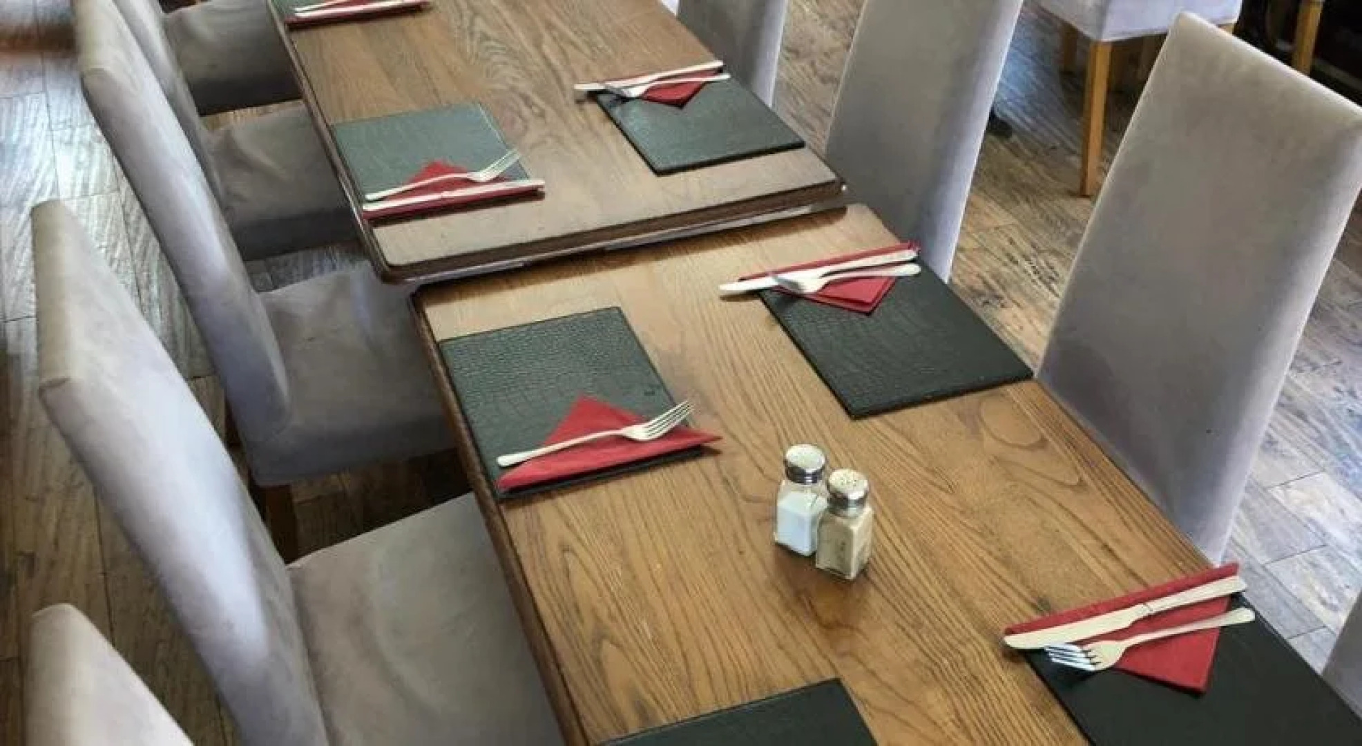 The Rowbarge Hotel and Restaurant