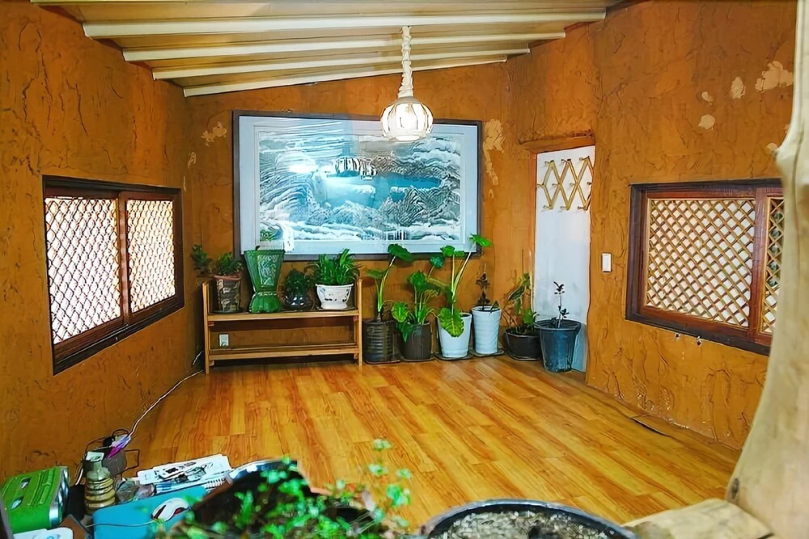 Buan Bbalgan Jibung Pension