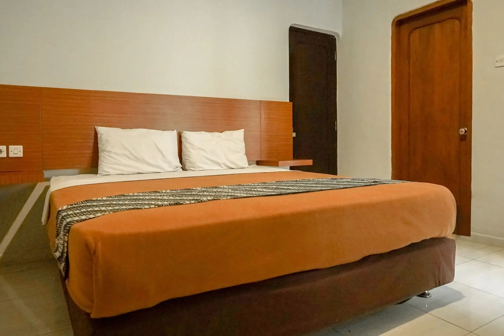 Airlangga Hotel