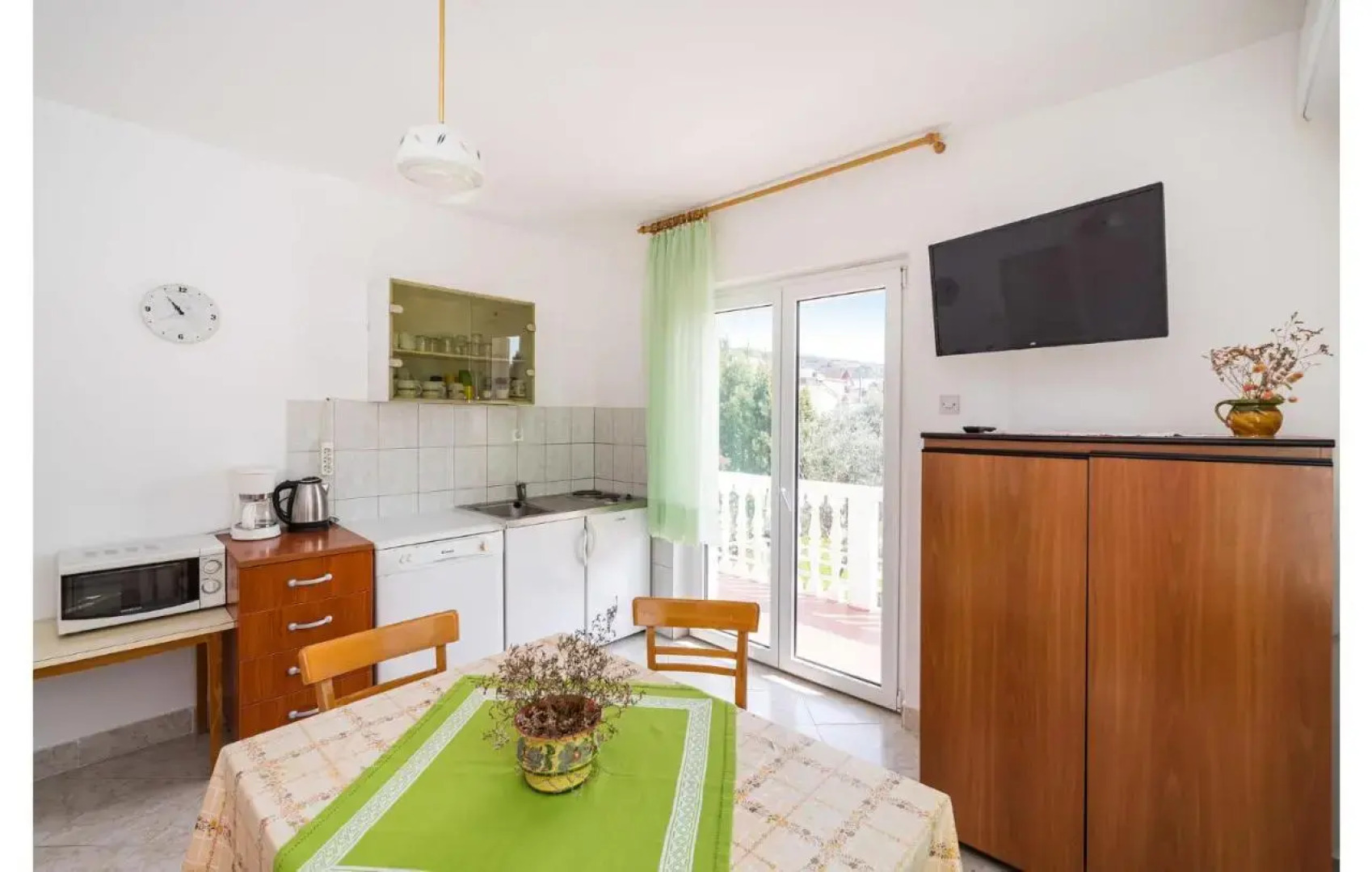 Apartment Nikice Gundica VI