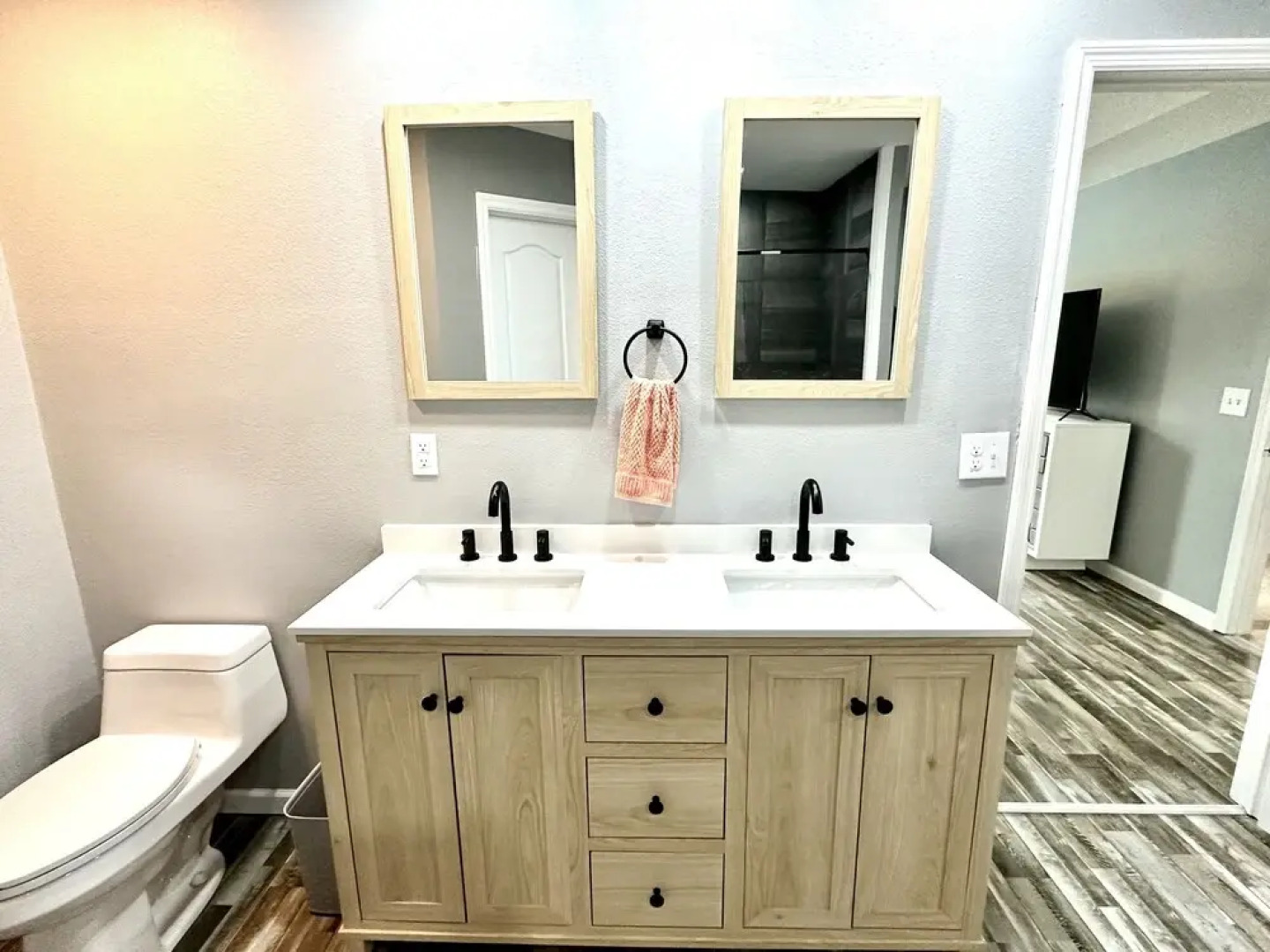 Backyard Breeze 3 Bedroom Home by RedAwning