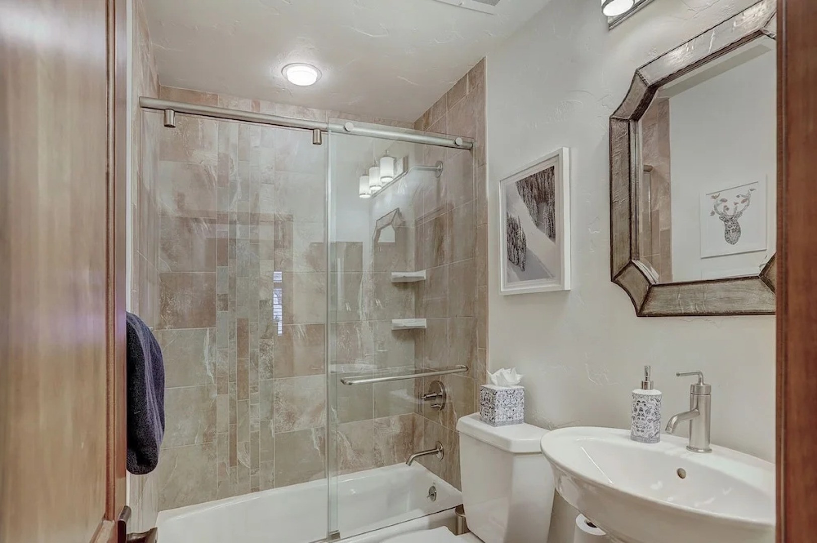 Plaza Level Luxury 3br -right In Beaver Creek Village 3 Bedroom Condo by RedAwning