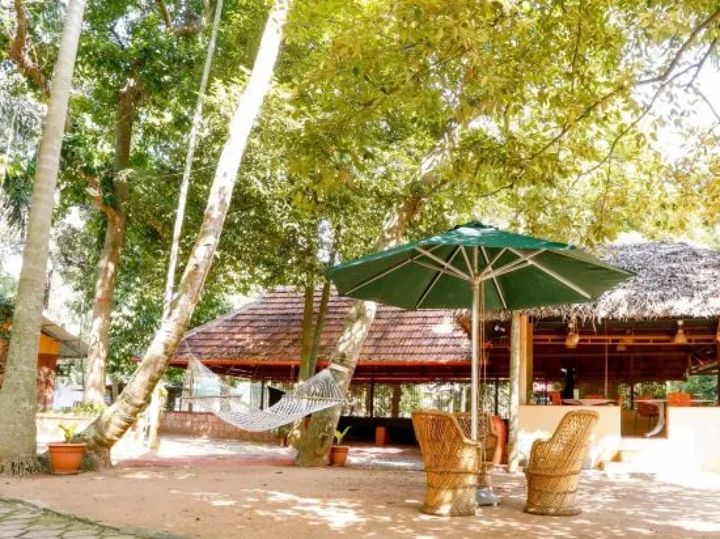 The Isle By Area 707