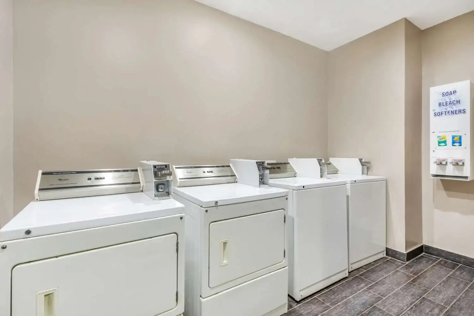 Best Western Airport Inn & Suites