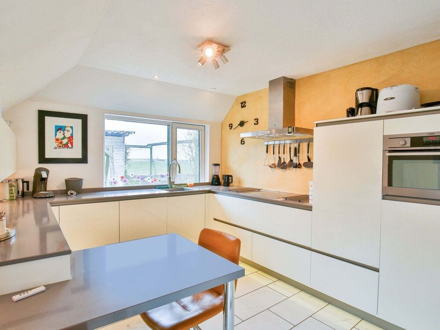 Quaint Holiday Home in Gerkesklooster with Hot Tub, Sauna & Fenced Garden