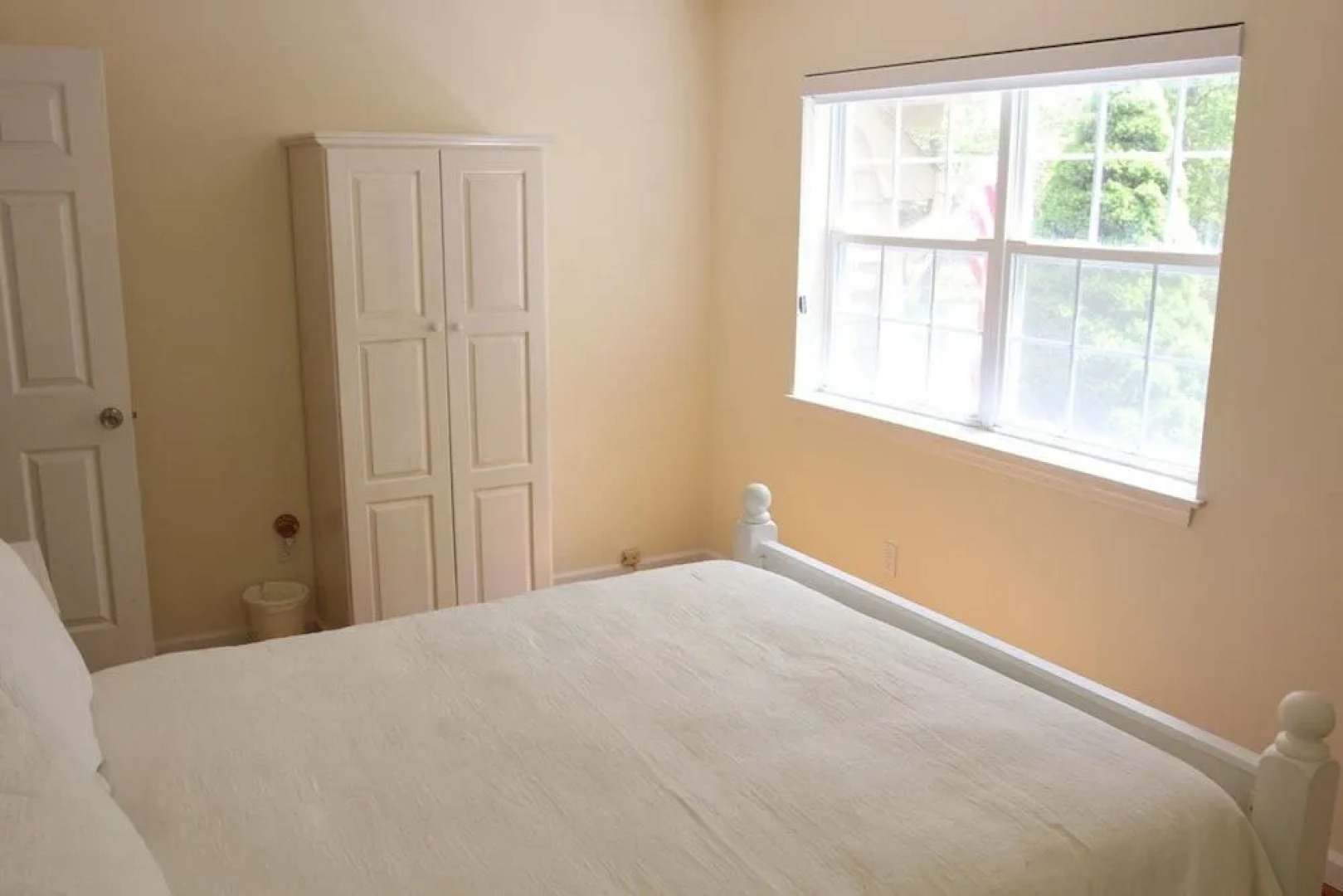 Villa Baloch- w/ Sparkling heated pool