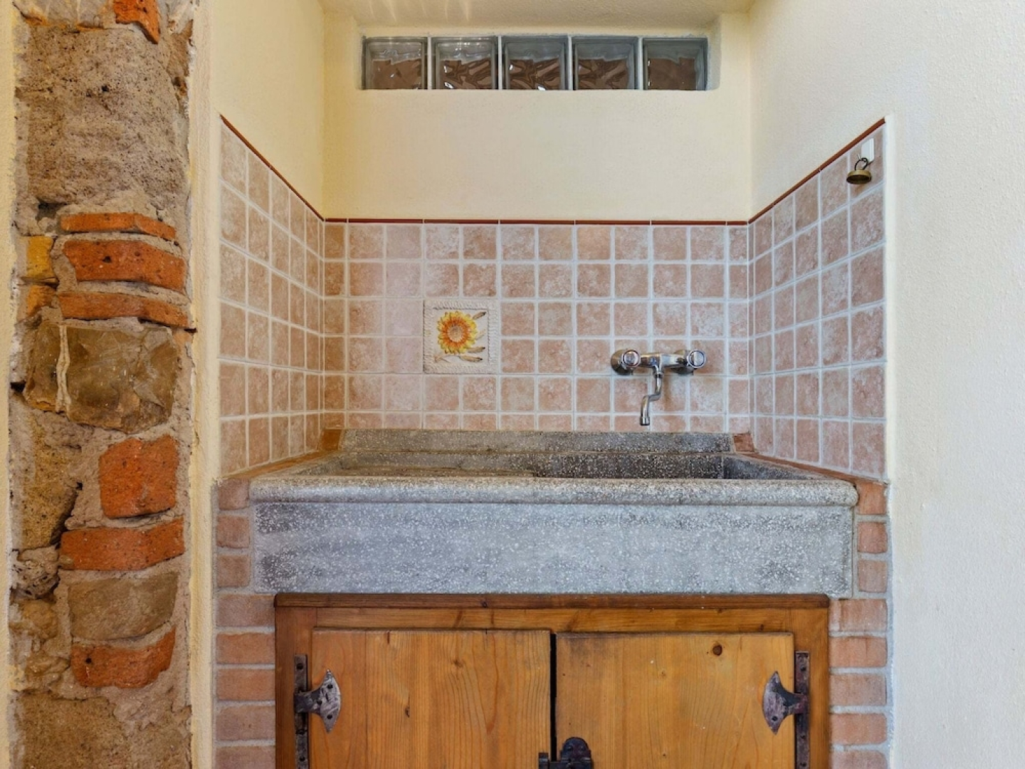 Cutesy Apartment in Boccheggiano With Swimming Pool