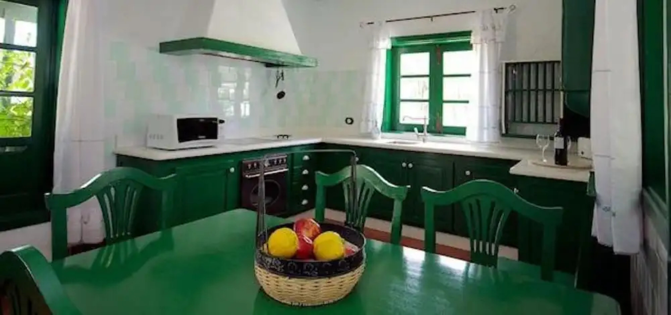 Villa - 2 Bedrooms with Pool and WiFi - 106084