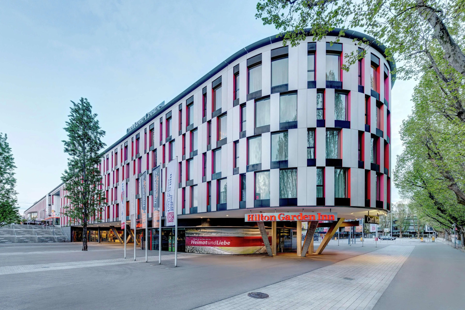 Hilton Garden Inn Stuttgart Neckar Park