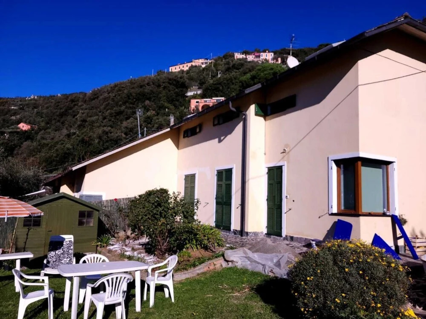 Trilocale Con Giardino Bonassola