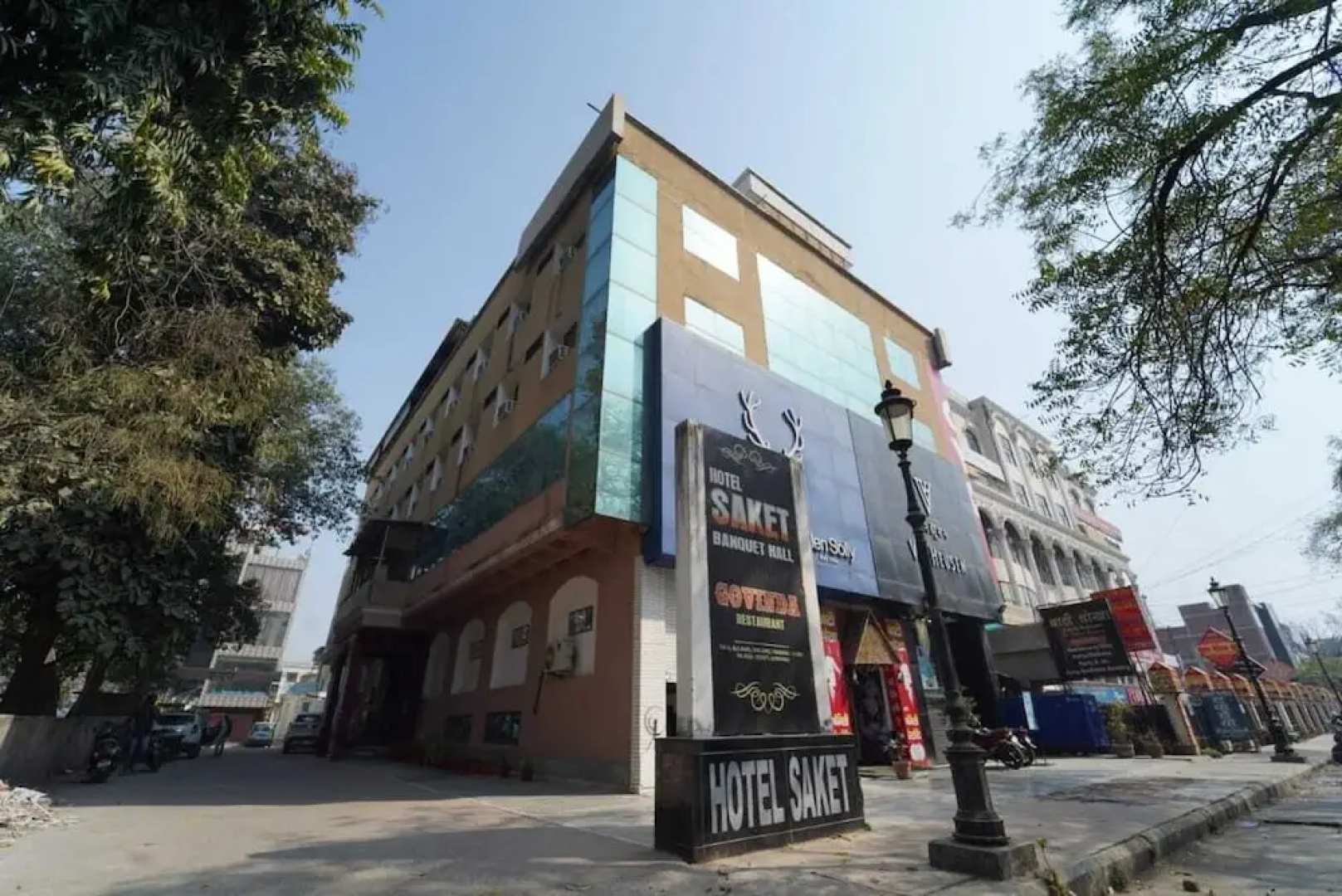 Hotel Saket