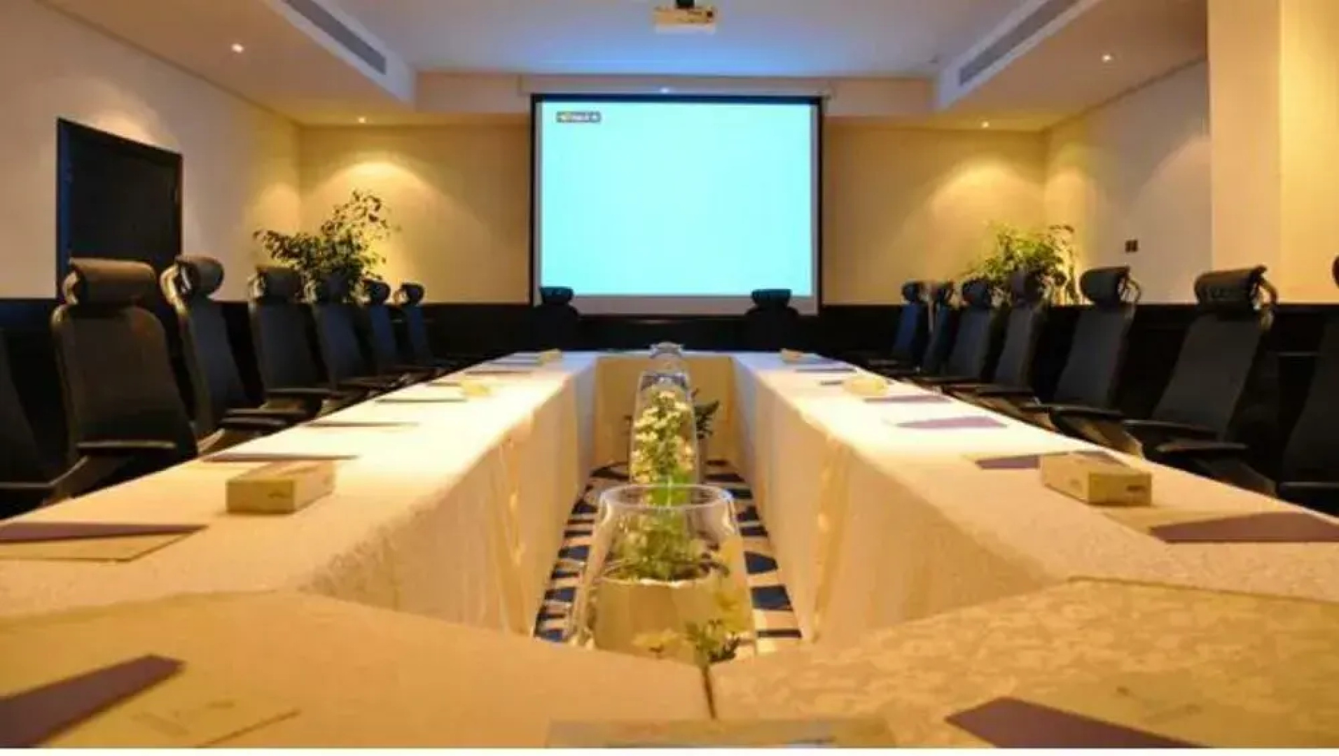 Nelover Qurtubah Hotel