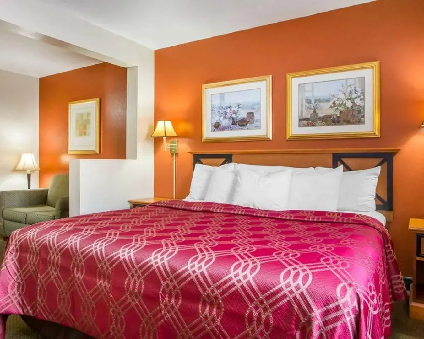 AmericInn by Wyndham Green Bay Near Stadium