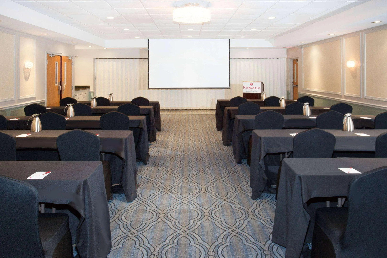 Ramada Plaza by Wyndham Chicago North Shore