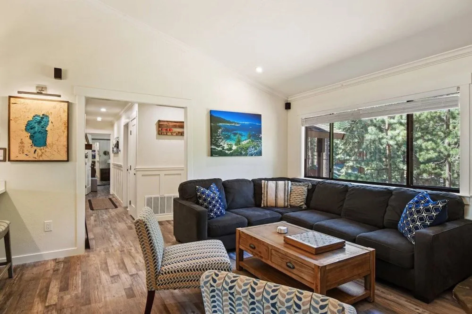 Incline Bliss Dreamy Pet Friendly Escape