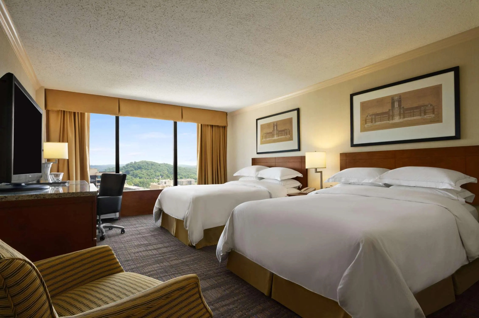 Hilton Knoxville