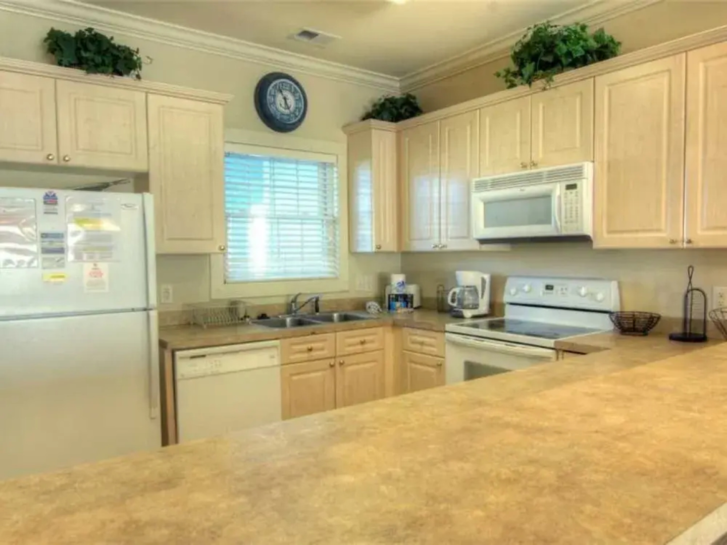 Magnolia Pointe 302-4869 by RedAwning