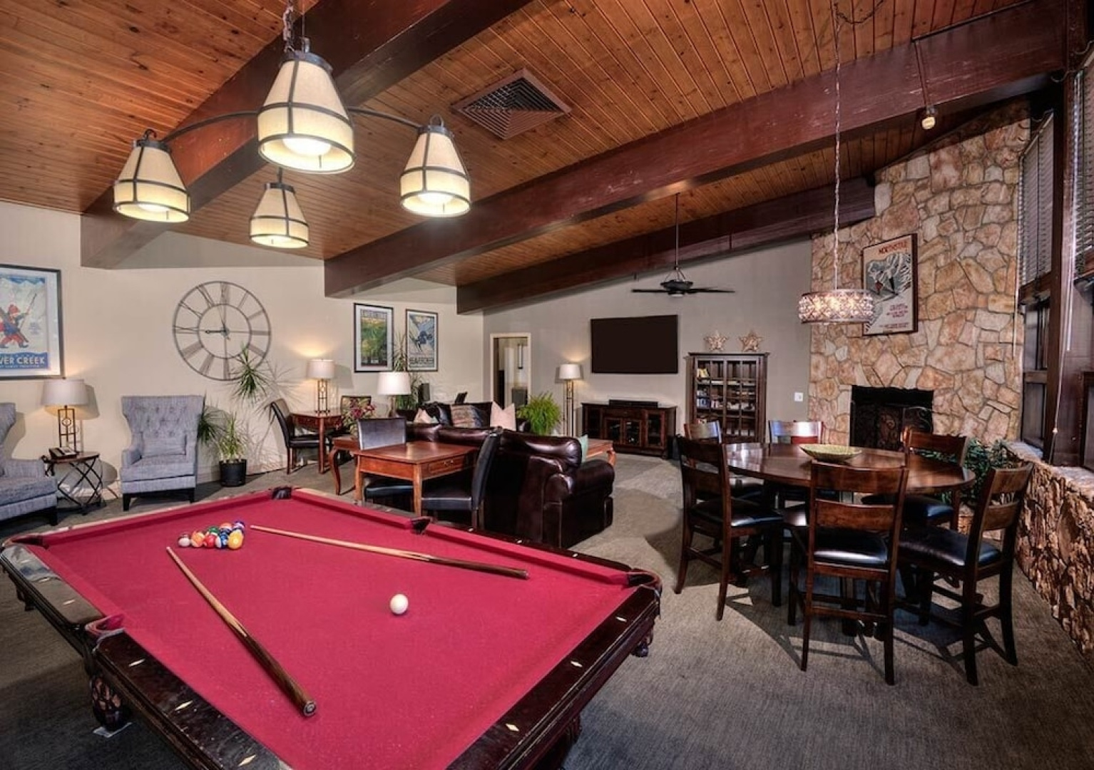 GetAways at Falcon Point Resort