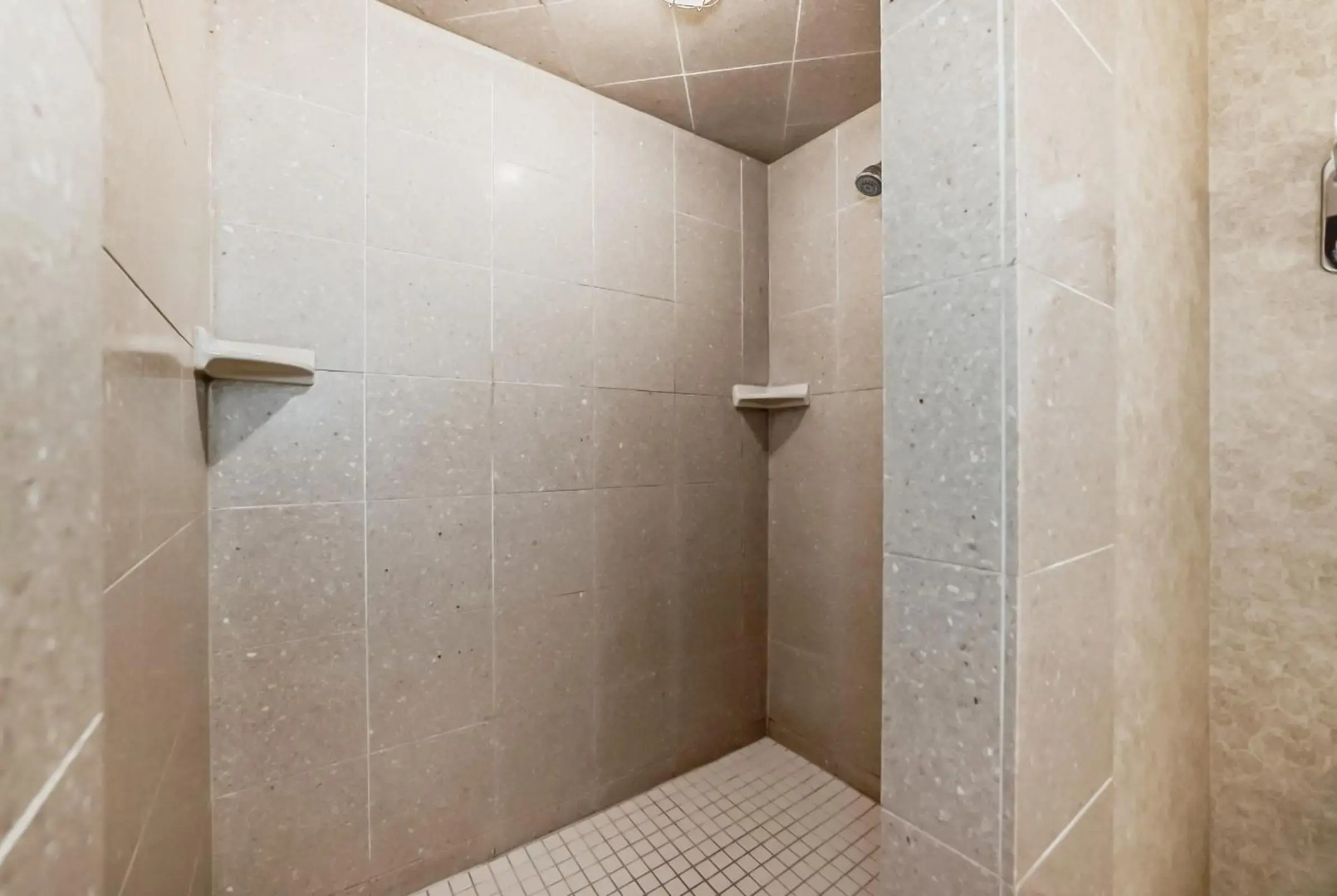 Stony Plain Inn and Suites