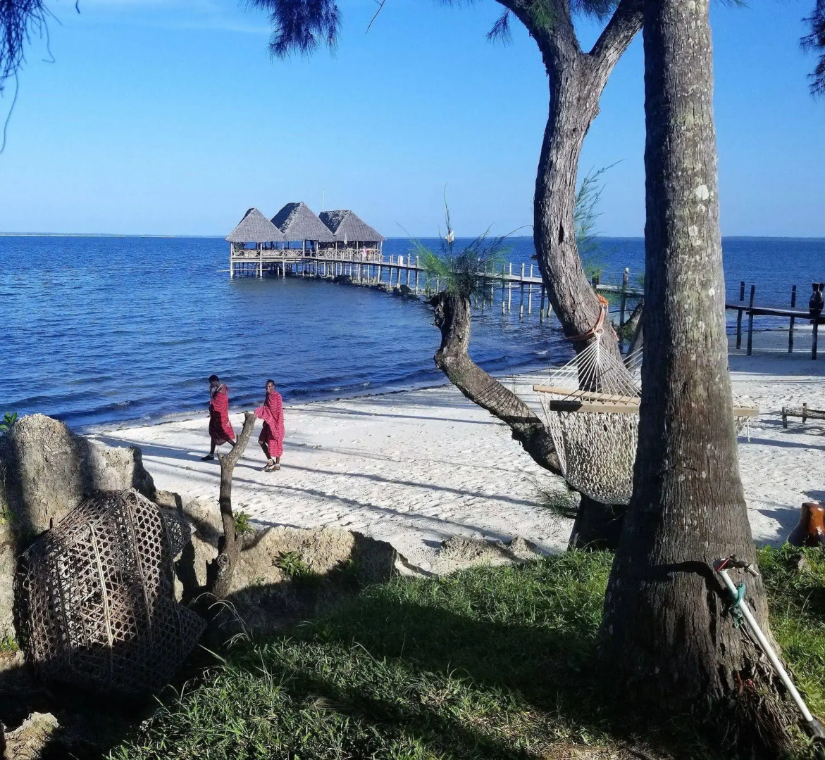Paradise Beach Resort