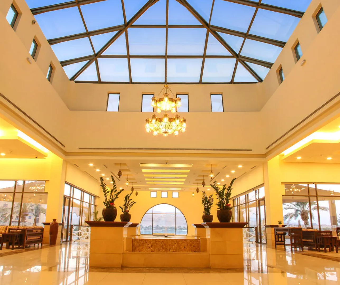 Lagoon Hotel & Resort