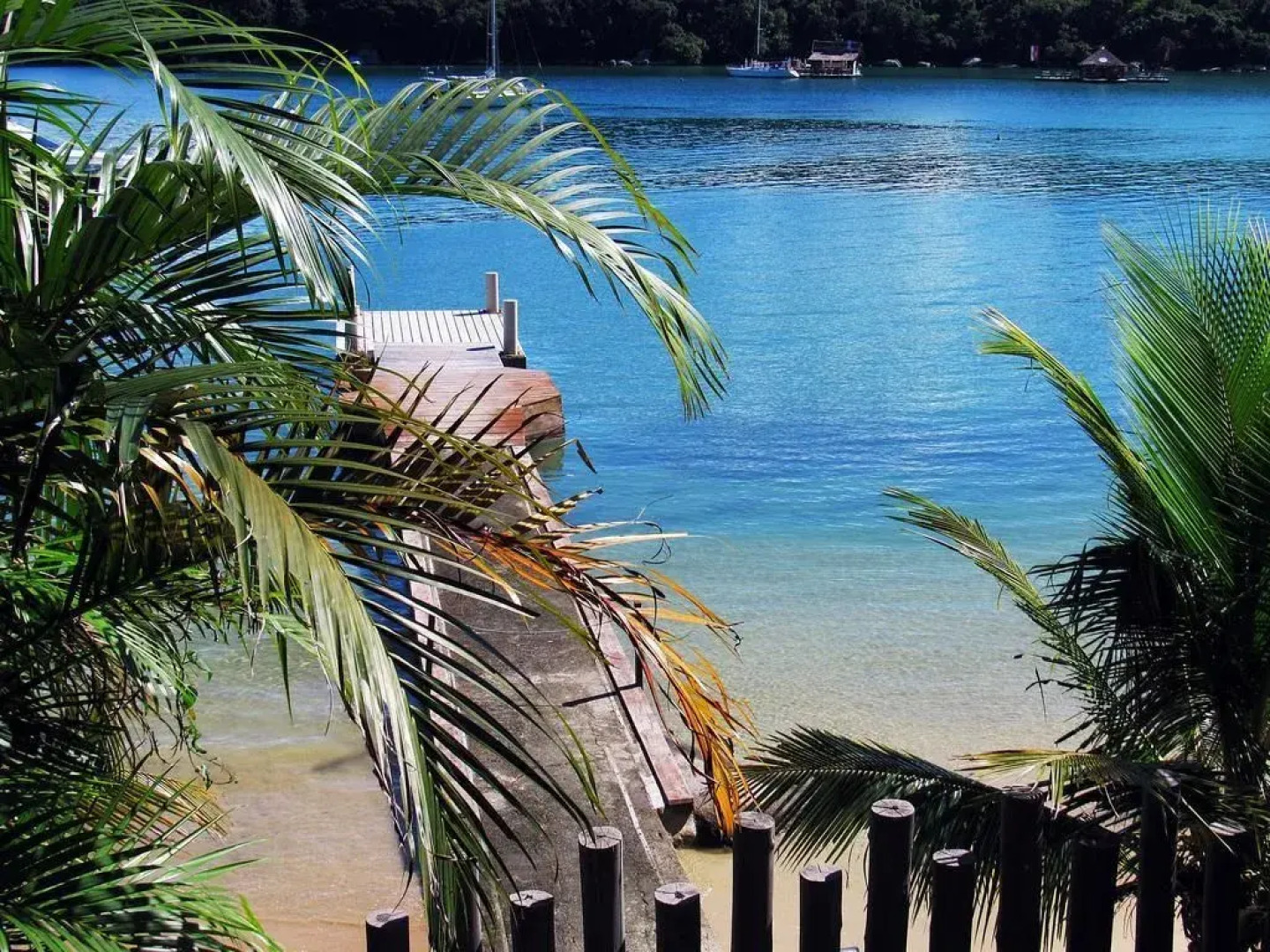 Caixa D'aço Exclusive Hotel