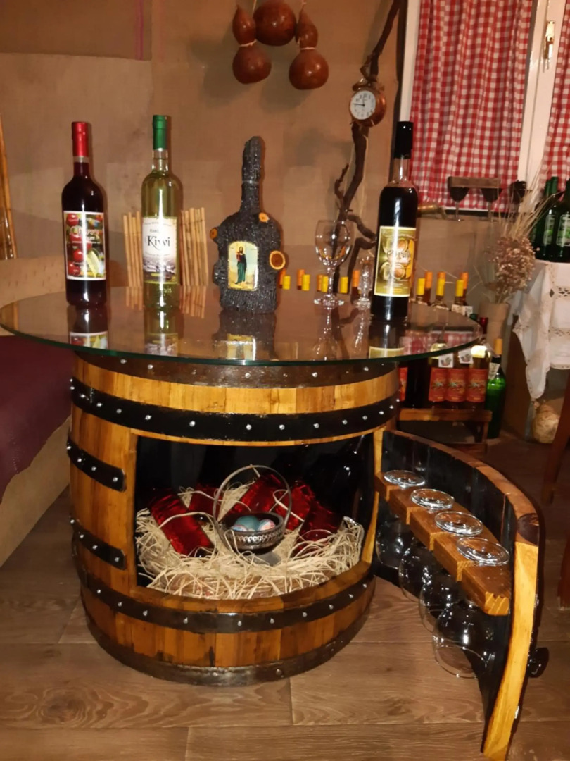 Etno House Mira i Vinarija DSM