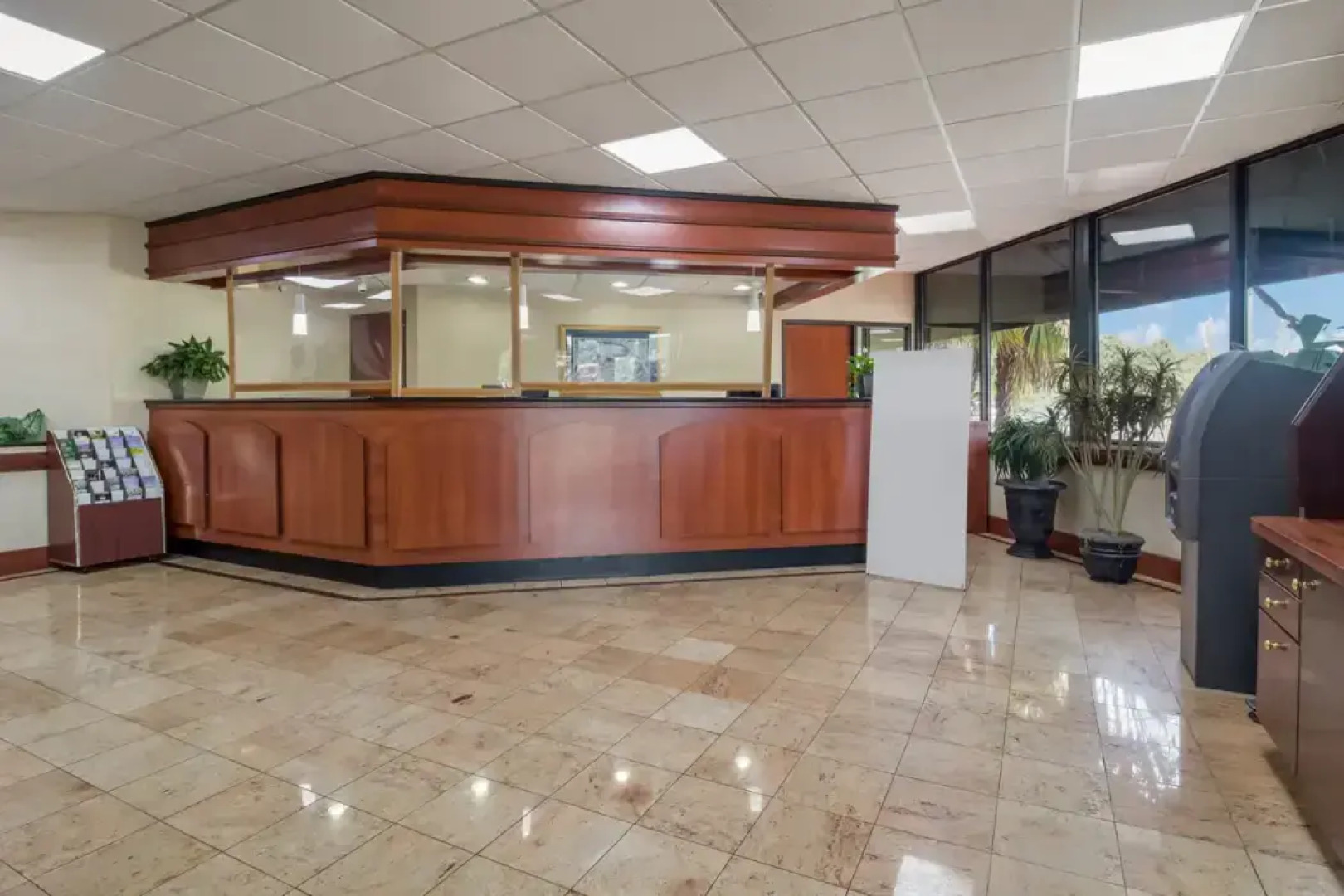 Suburban Studios Florence I-95