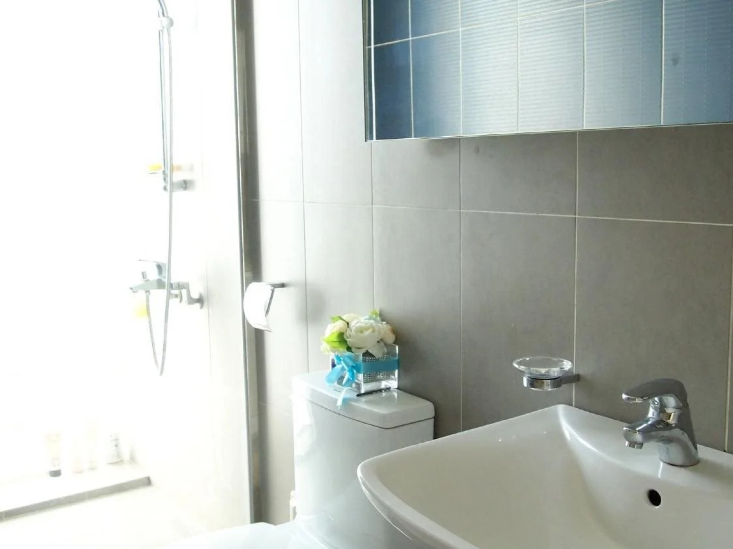 Yuni Haus Guesthouse