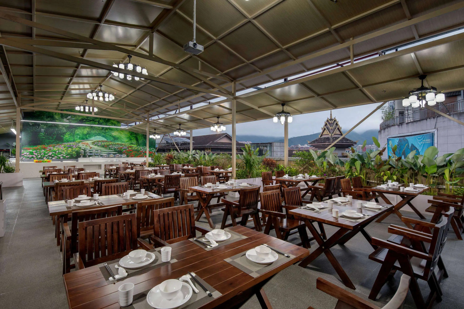 Ramada Encore by Wyndham Xishuangbanna Jinghong