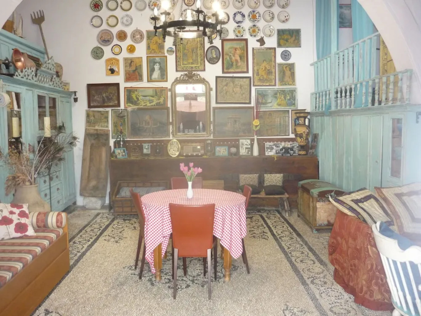 Traditional Villa 7 Mins Drive From Haraki Beach