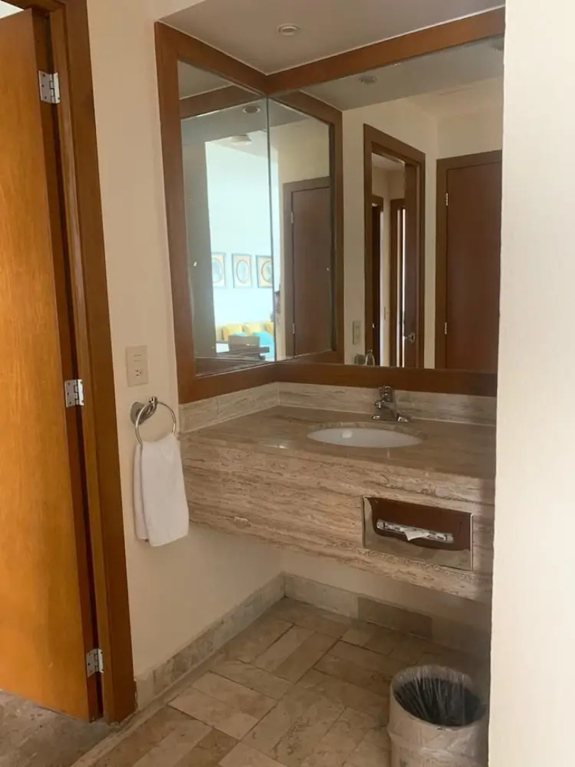 Vida Maya by Dicasi NV