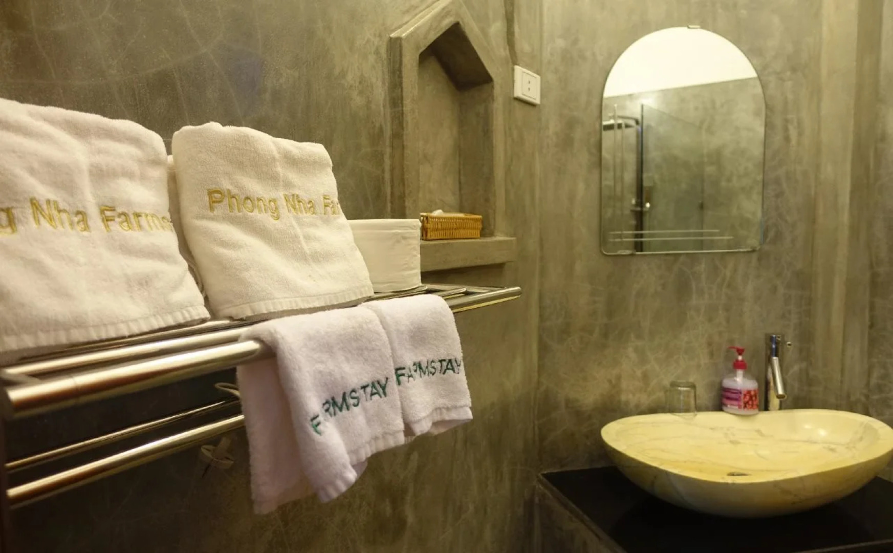 Phong Nha Eco Mountain Farmstay