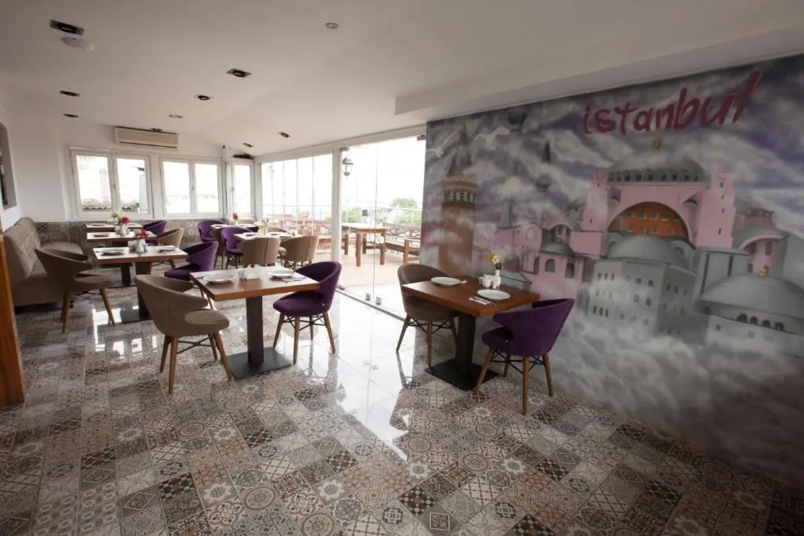 Lapis Inn Hotel Old City