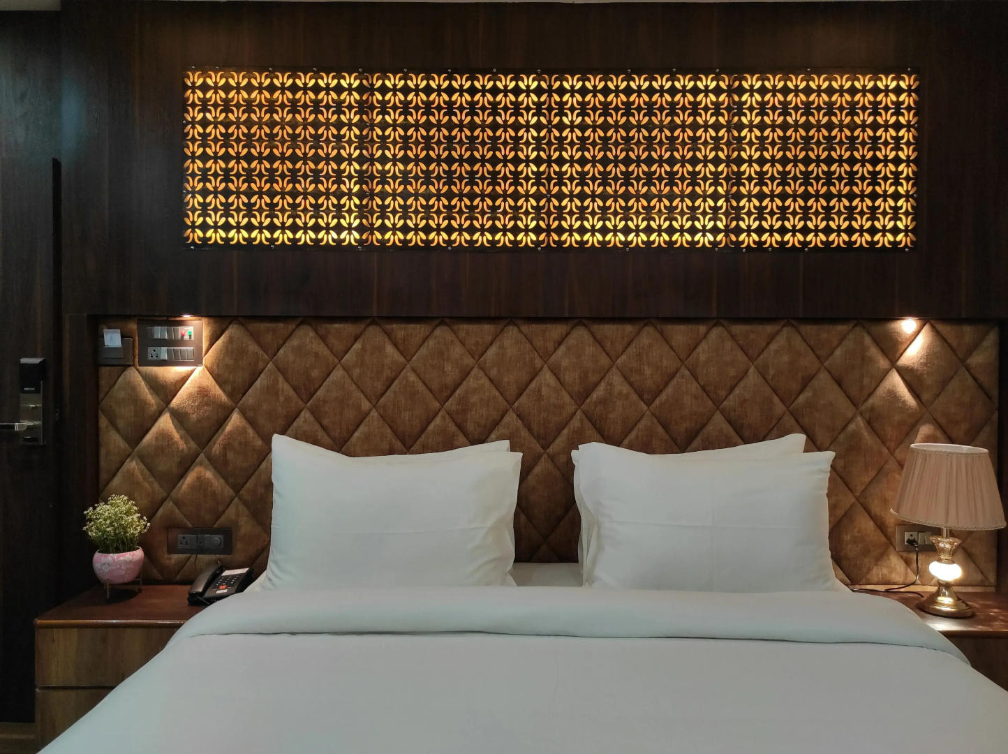 Hotel Aavas Inn