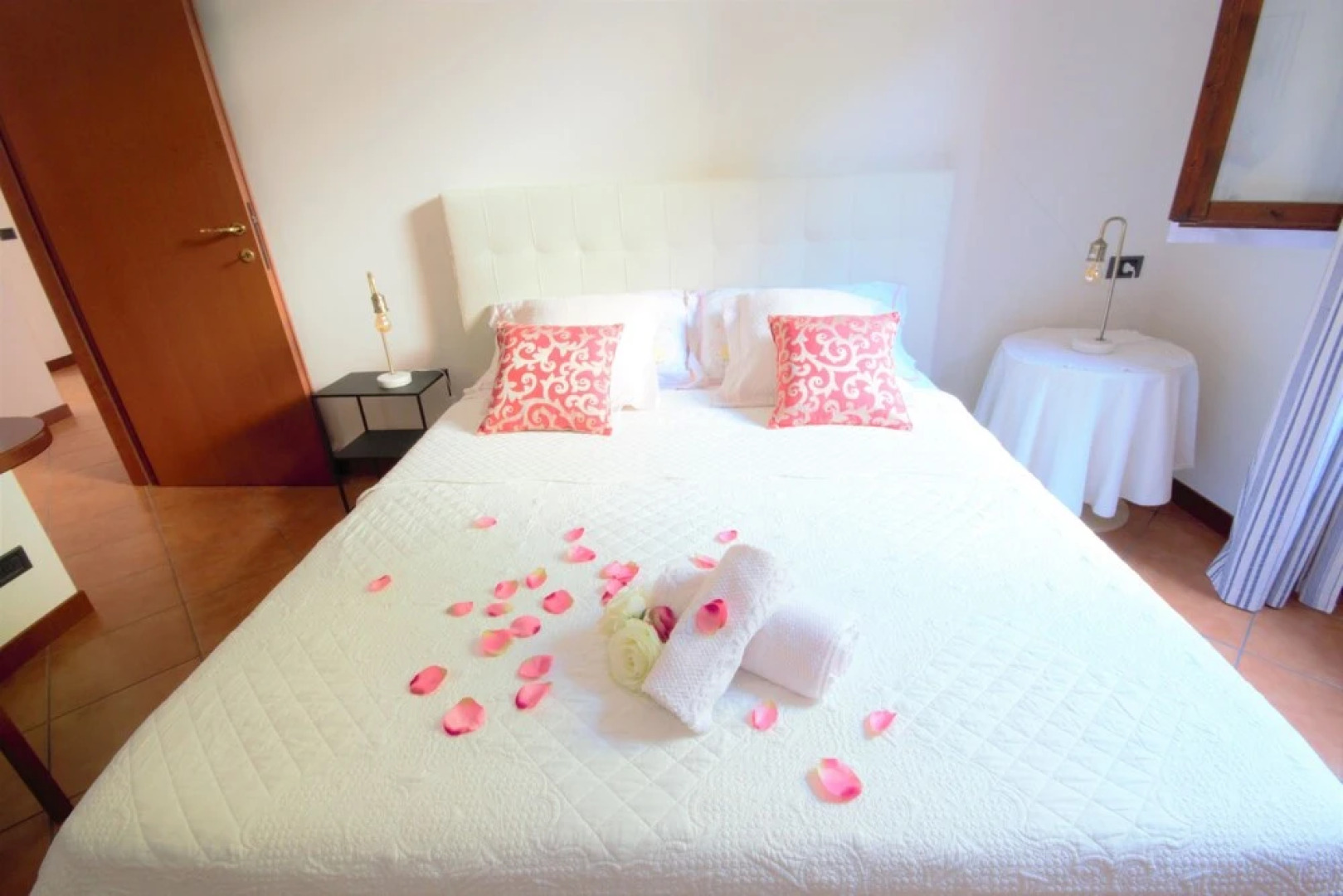 Pognana Luxury Apartment n.1 - 7 people