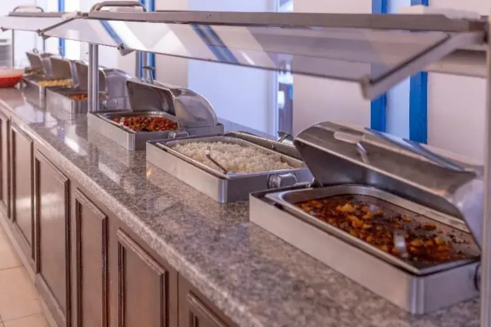 Santa Family Club Hotel