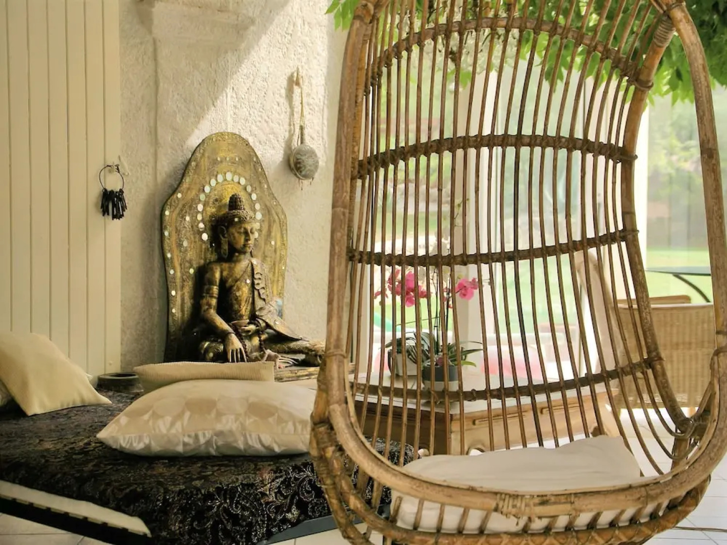 Top! Villa With Heated Jacuzzi, Private Pool, Large Lawn and Outdoor Kitchen