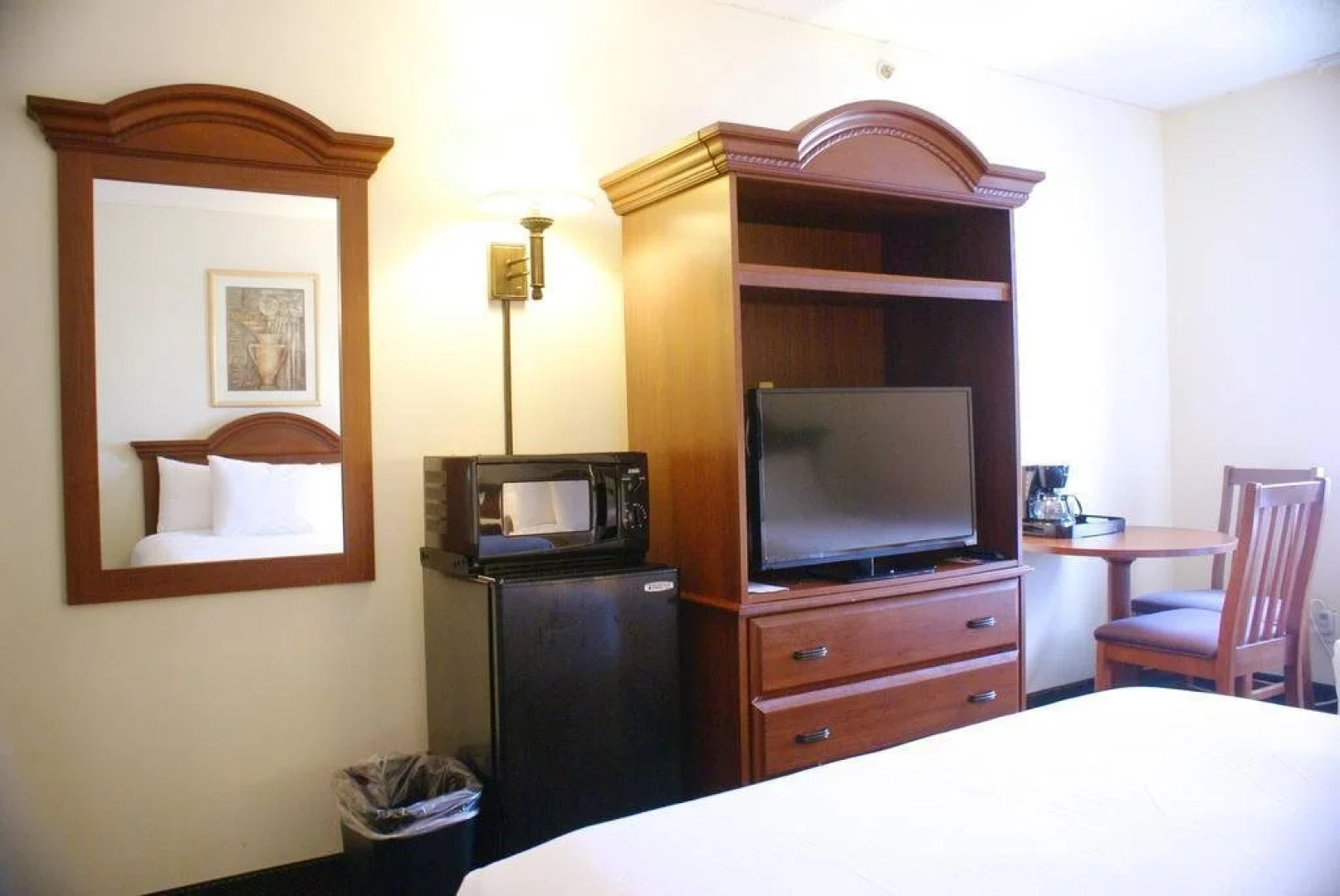 Inns of Virginia Falls Church