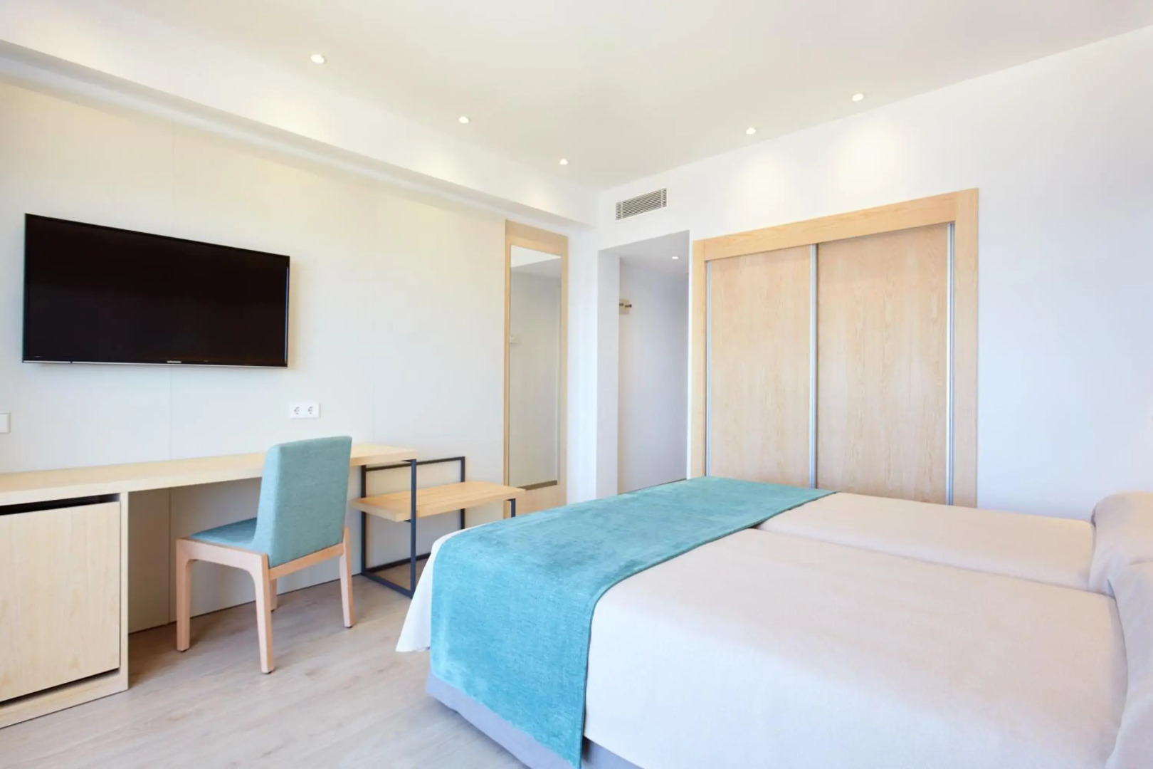 Universal Hotel Cabo Blanco - Adults Only