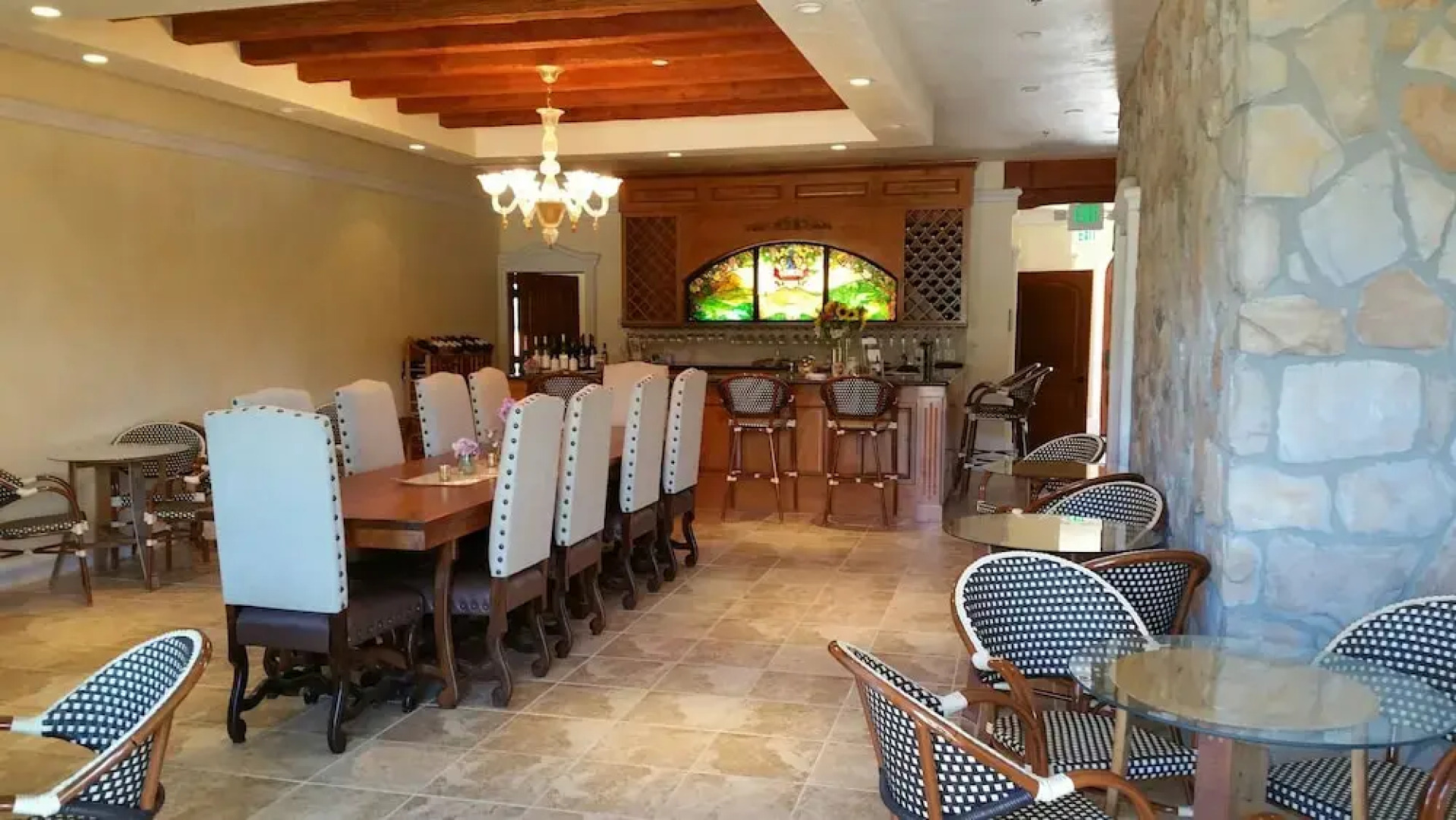 Thorn Hill Vineyards Villa Suite