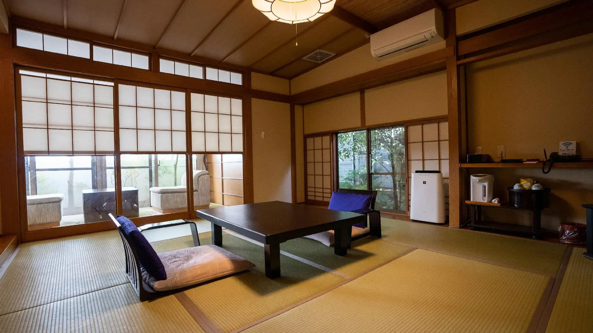 Hohoemino Kuyufu Tsuruya