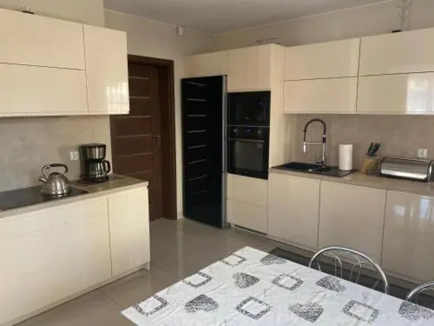 Victoria Domek do wynajecia