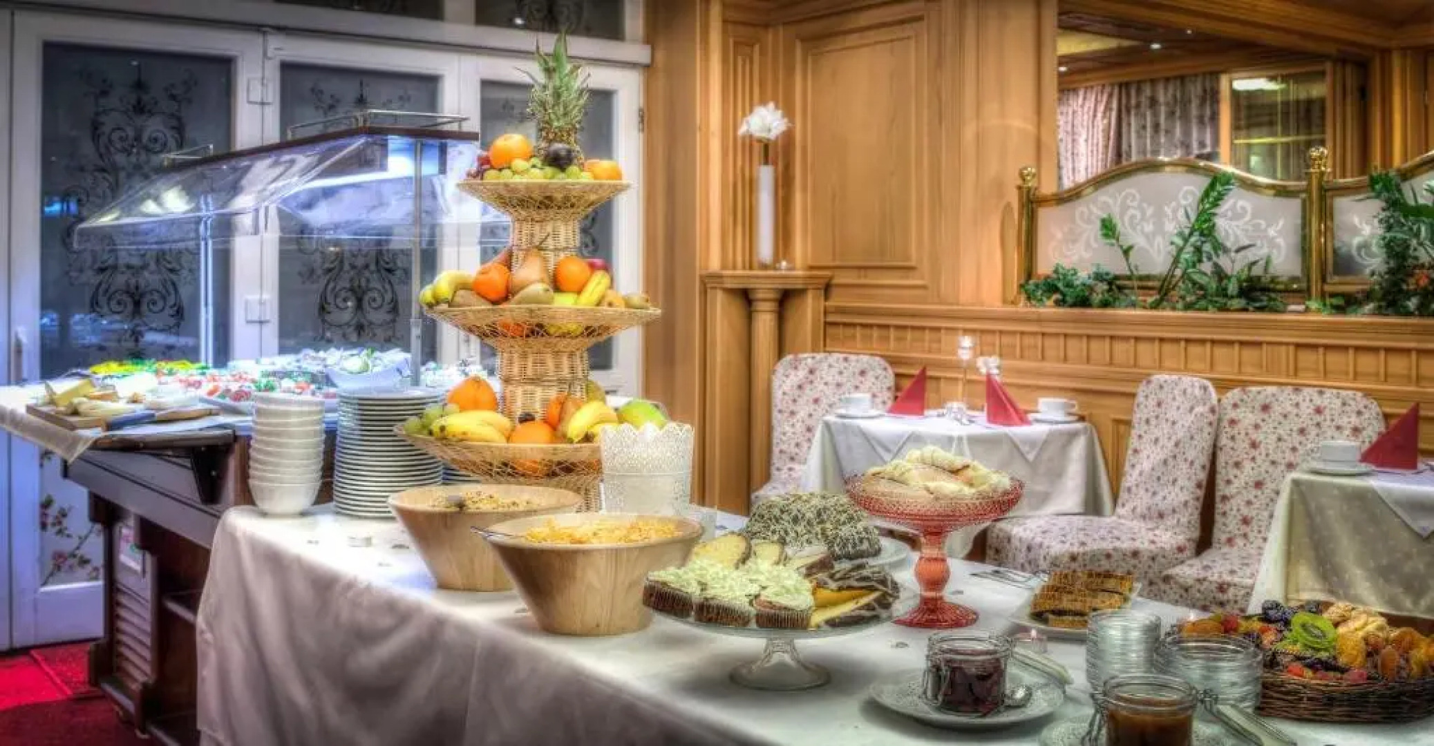 Villa Medici Hotel Restaurant